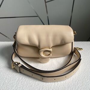 Coach tabby pillow 18